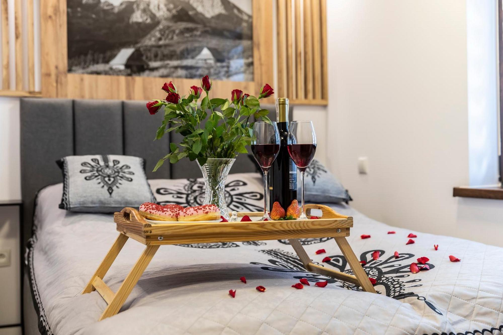 Apartament Tatravika Z Basenem I Widokiem Kościelisko Eksteriør bilde